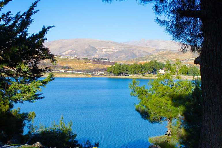بحيرة زرزر
